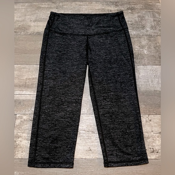 Athleta Cropped Legging - Picture 1 of 4